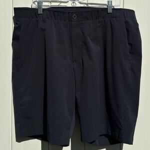 Under Armour Men's Heat Gear Golf Shorts in Black - 1309551 (Size‎ 40)